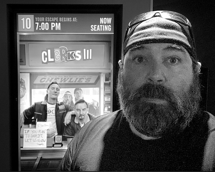 LGermaney's tweet photo. Well this one definitely pulled hard at the ol’ heartstrings. Thank you @ThatKevinSmith for making this tubby bitch well up ❤️ https://t.co/eW4ad7A0Ku