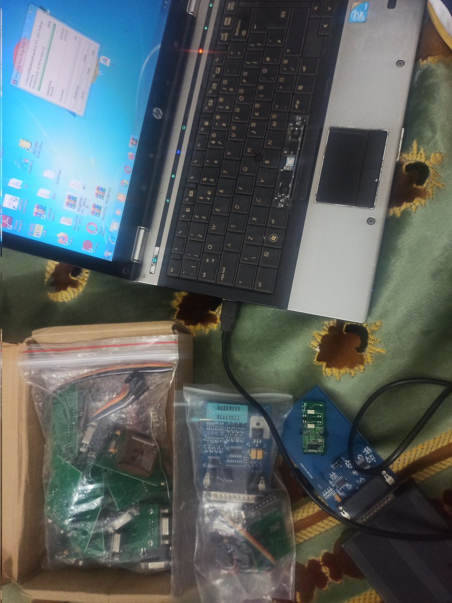 Autodiagnosistz's tweet photo. @YesayaSoftware Dah nimewekeza mzigo wa kutosha noma kutaja gharama ila mafanikio yapo njiani na #houseofelectronics ndo mpango mzima inshaALlaah... https://t.co/E0k0zstVsW