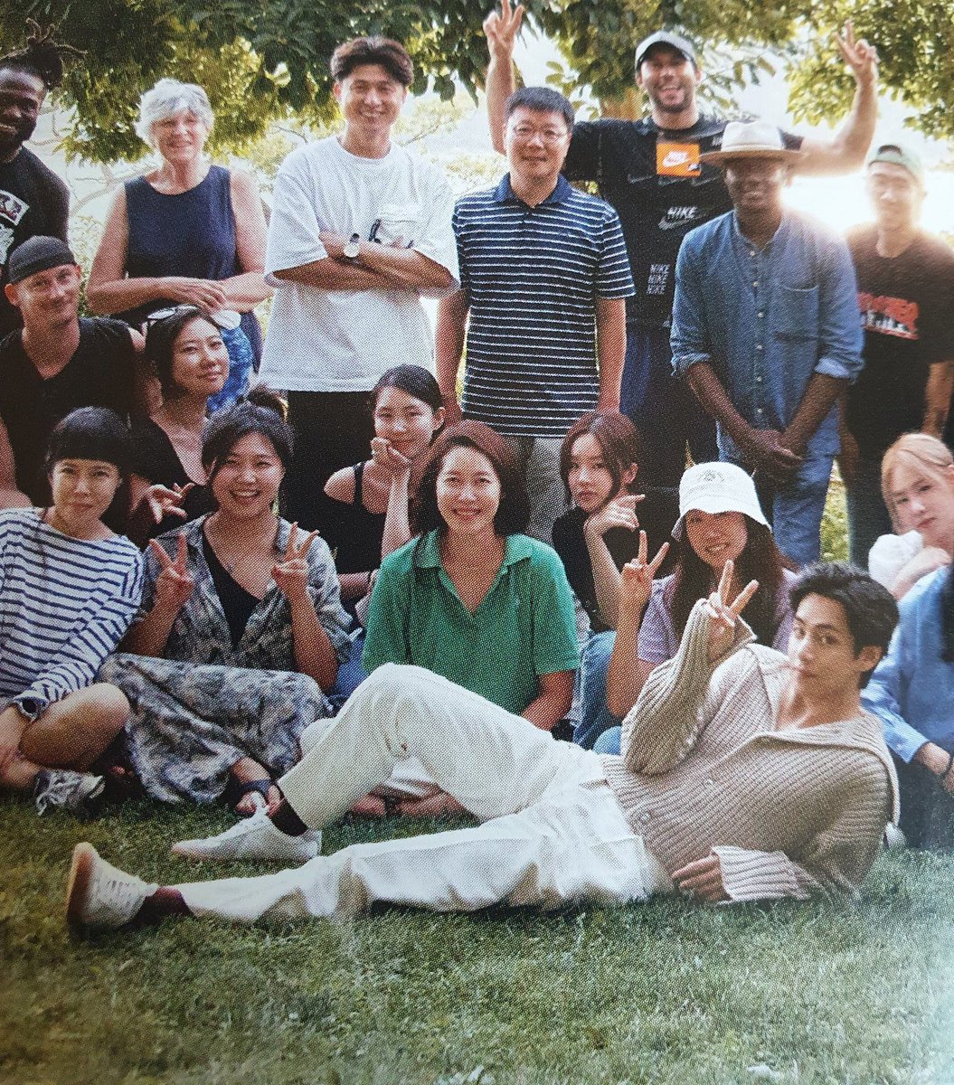 Taehyungimpact's tweet photo. KIM TAEHYUNG AND VOGUE TEAM 😭😭 https://t.co/W2FkD1DO6m