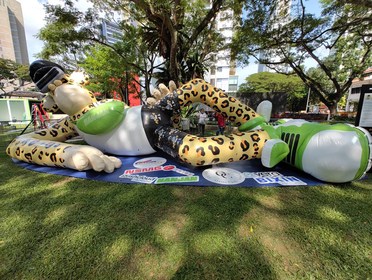 We are in Singapore with <a href="/champmedici/">Champ Medici</a> <a href="/gushcloud_intl/">Gushcloud International</a> &amp; #HANJAN 🇸🇬🏎️

Take a photo and post by tagging us and <a href="/champmedici/">Champ Medici</a> for you spot on our ALLOWLIST 🎊

Find us at Orchard Road Somerset Youth Park!