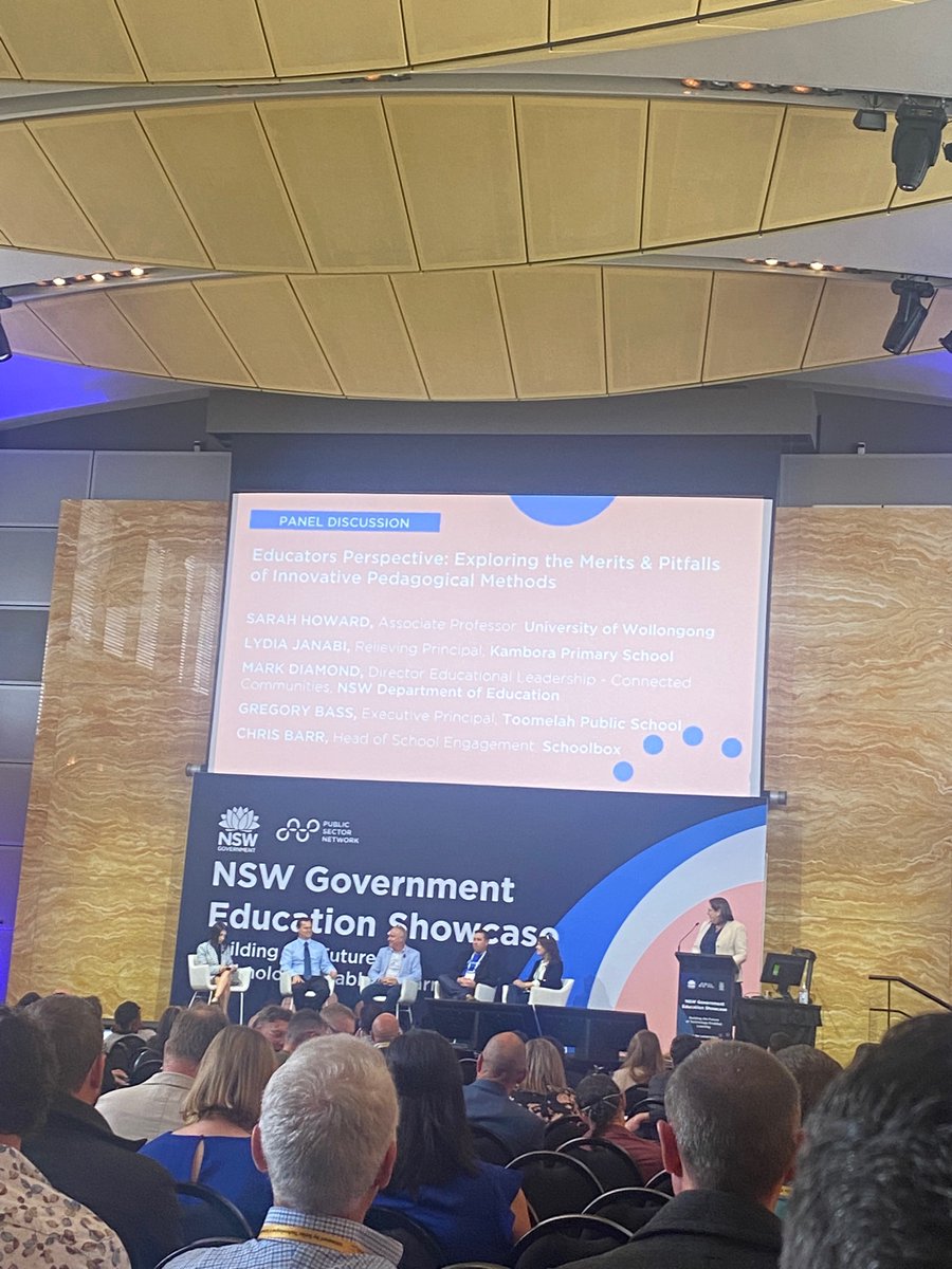 Proud to support and work alongside these passionate, knowledge and innovative leaders in the NSW DoE. Nothing better than hearing from educators to open up the conversation about what's working and where to next.  <a href="/LydiaJanabi/">Lydia Janabi</a> <a href="/GregBass18/">Greg Bass</a> @MarkDiamondLPS