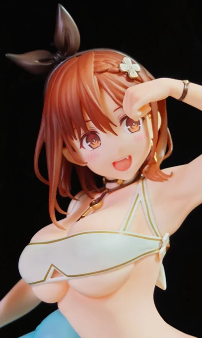 水着ライザのフィギュアが届いた。うぅーんすばら! 