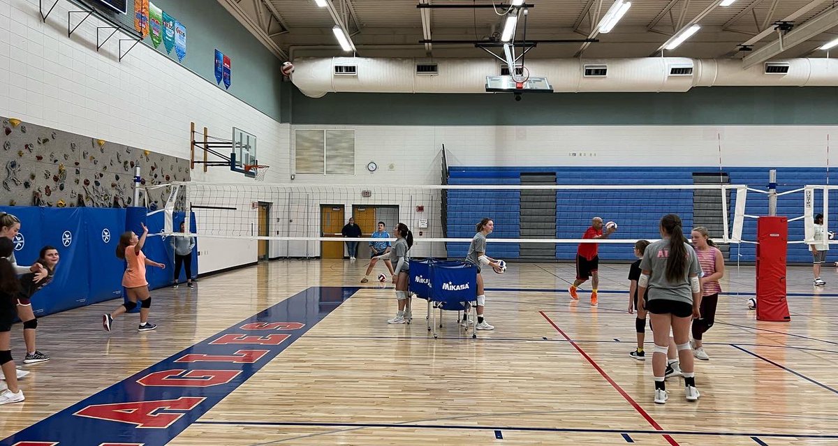 Pines Volleyball tweet media