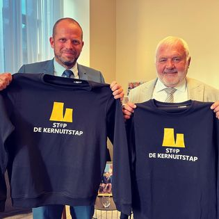 JMDedecker's tweet photo. Stop de kernuitstap!!! https://t.co/BRC1zizxXO