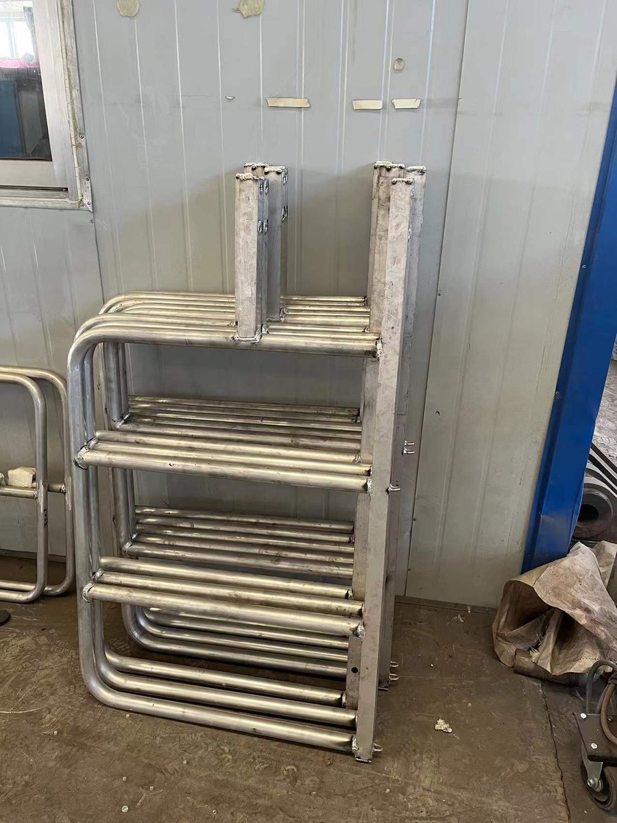 liuyandong2022's tweet image. At 1:30 p.m. Beijing time, recommend the guardrail produced by our company.If you want to buy it, you can contact me.

#AluminumHandrails #StairHandrails #WeldTheHandrails #CarbonSteelHandrails #Guardrail #AluminumGuardrail