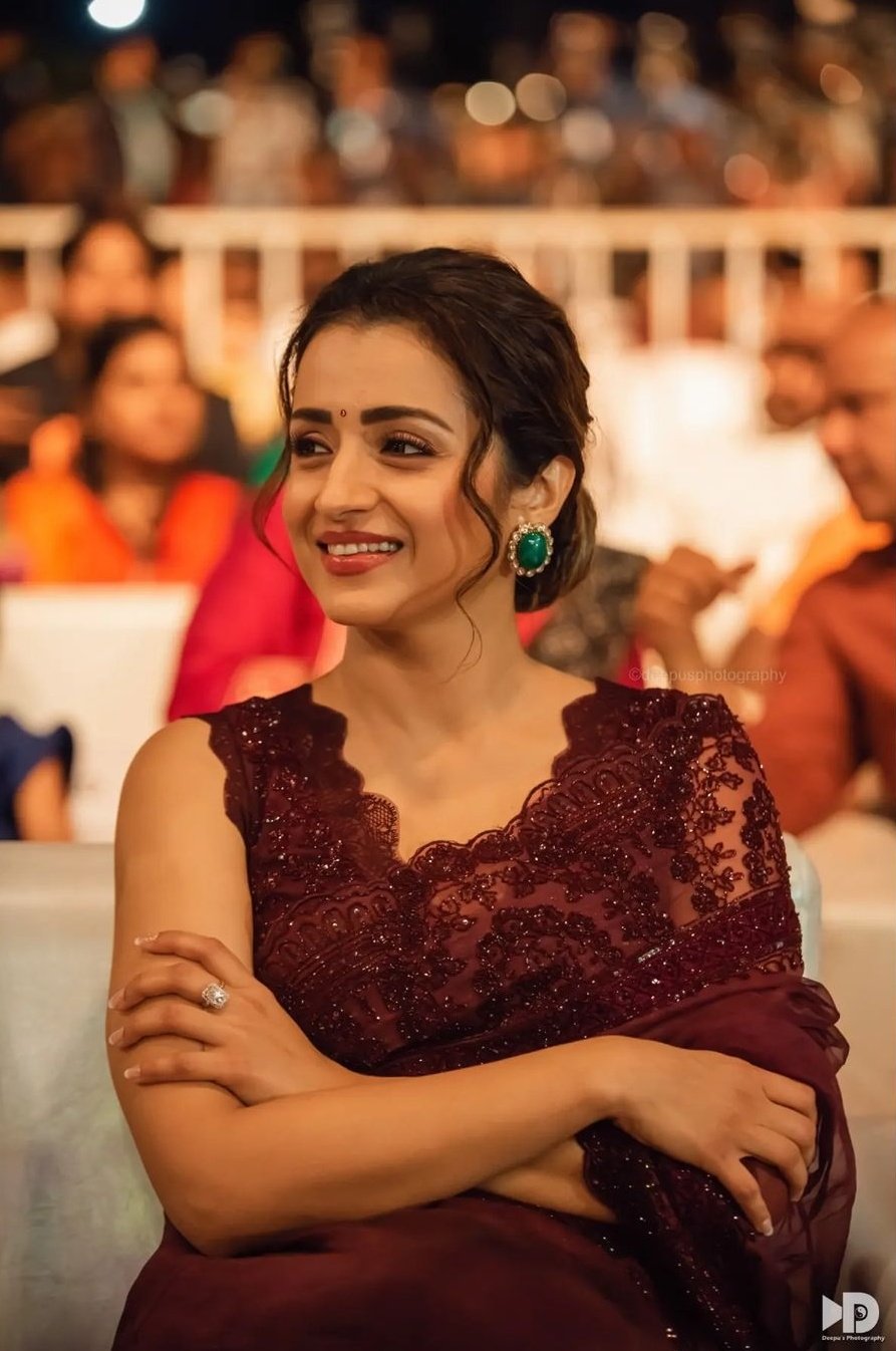 FdUQWlxXoAEdz_V?format=jpg&name=large