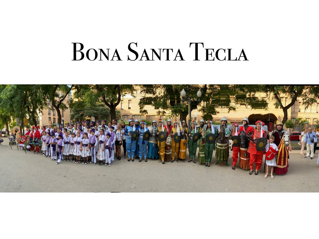 Molt bona festa major tarragonins! 

#SantaTecla700 #tarragona #santatecla #SantaTecla2022