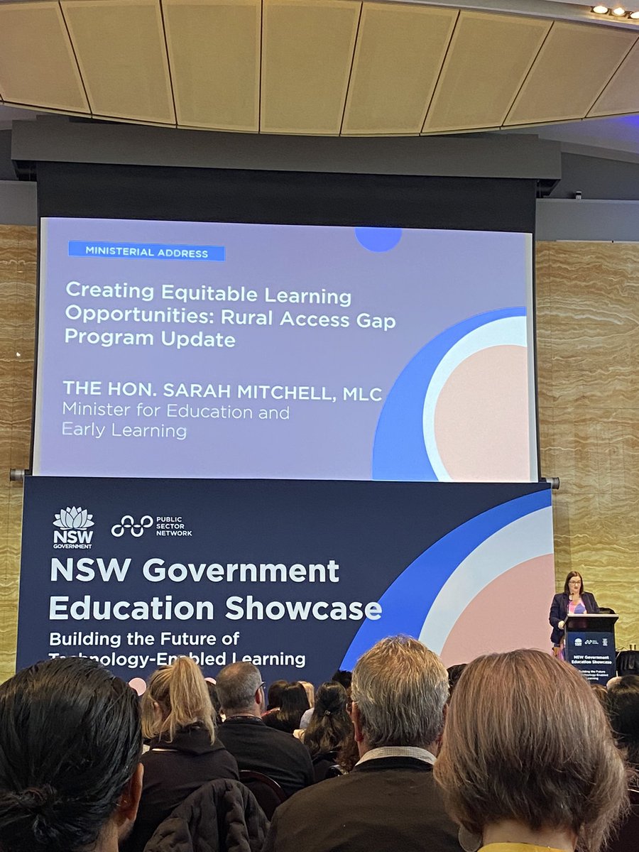 nikyetta's tweet photo. What an amazing educational showcase of Inspirational Keynotes demonstrating how Schools and Leadership are implementing technology to build and enable future learning. Great way to end the term! #EducationNSW22 #CCASE #Publiceducation @smitchellmlc https://t.co/AcV3DV7VSw