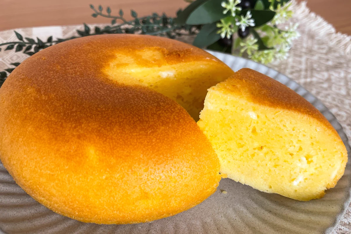 簡単すぎて困っちゃう！？炊飯器で作れる「チーズケーキ」。