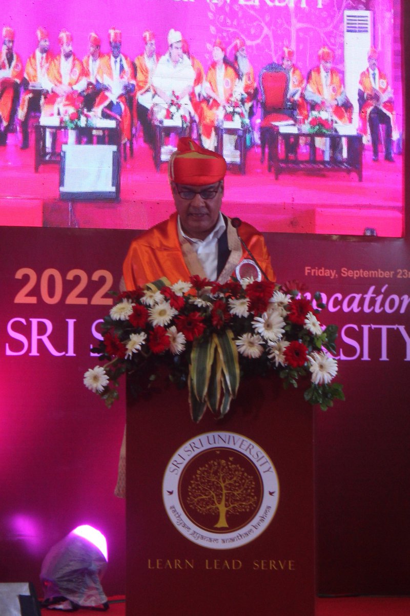 SriSriU's tweet photo. .#Convocation2022: Hon'ble VC, Prof.Dr.B.R. Sharma said that the convocation is an occasion to formally recognize achievements of students. It is time to hand them over their responsibilities to society. He also enumerated key achievements of #SriSriU

#SSUConvocation #Classof22 https://t.co/arGX3FedAh