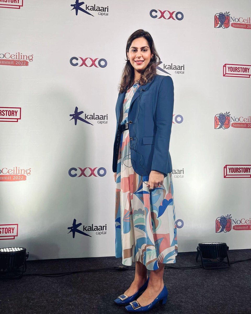 upasanakonidela's tweet photo. Thank you @VaniKola for making me a part of the #NoCeilingSummit by @The_CXXO @Kalaari &amp; @YourStoryCo 
@priyankagill always lovely meeting u 🤗
A great platform to share my views on leadership, social impact, building a legacy &amp; more
#cxxonoceilingsummit #womenleaders #diversity https://t.co/YxLycJIz4k