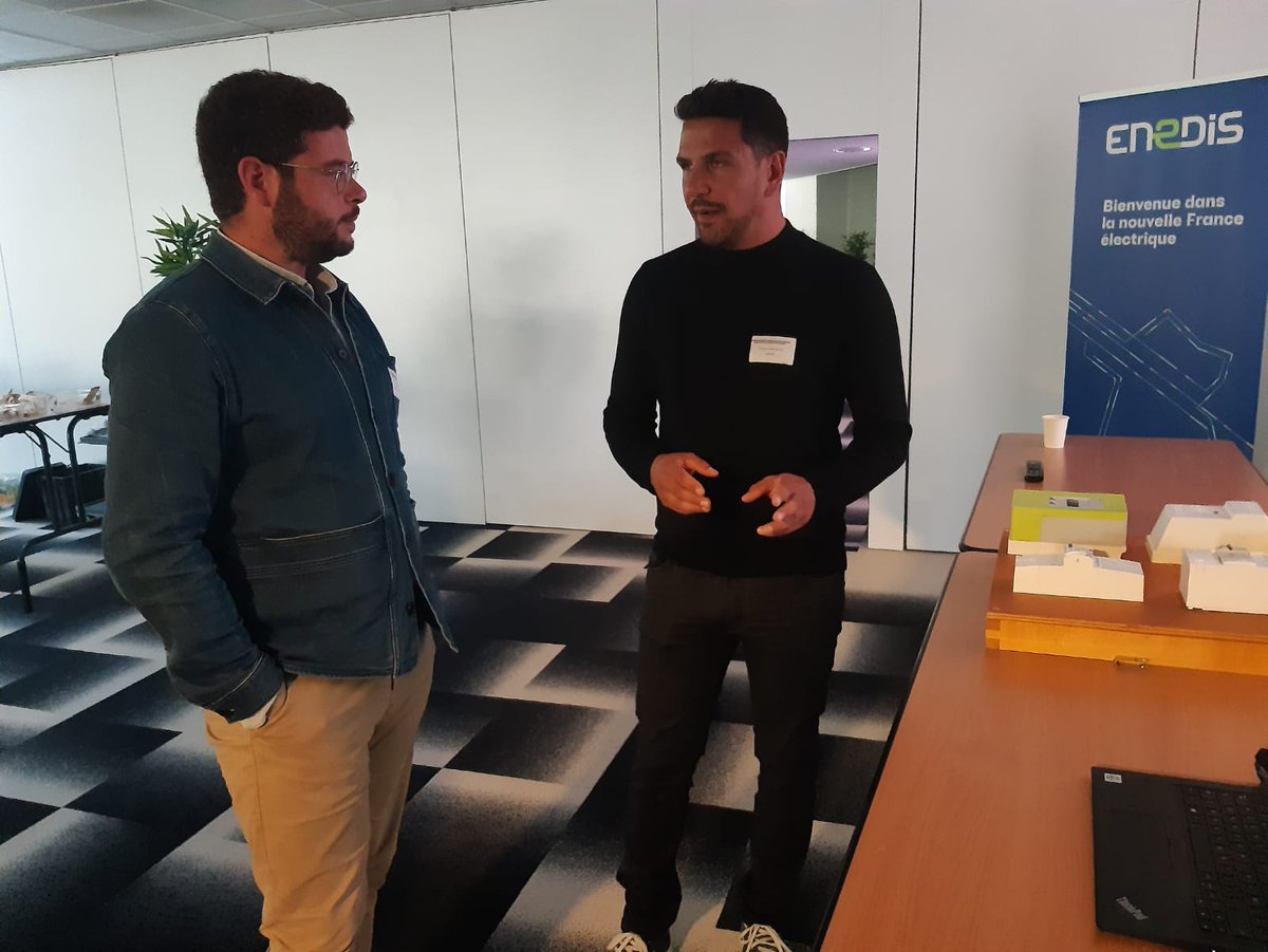 enedis_normand's tweet photo. Hier, @enedis présentait "EP Linky", lors de la Journée "#biodiversité et Trame Noire" organisée par l'@ANBDD_Ndie au @CA_Normandie à @CaenOfficiel.   Une solution innovante de pilotage de l'éclairage public pour réaliser des gains en #sobriété énergétique grâce au @CompteurLinky https://t.co/0PSu9EZJaq
