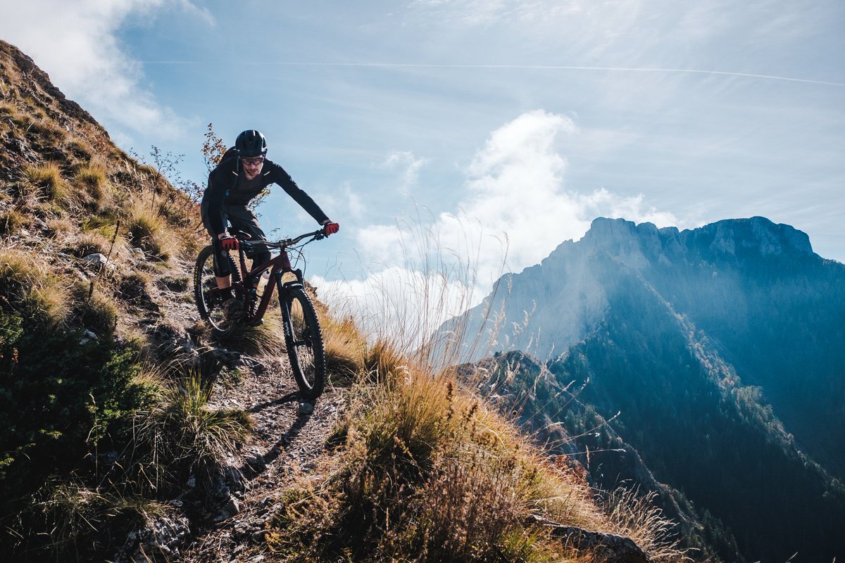 jimcossey's tweet photo. Heading back to Molini later this week. A stunning part of Italy with deep forested valleys rising up to rocky peaks, sleepy villages and stunning singletrack. Also €1 espresso's #molini #mtb #mountainbike #Italy https://t.co/Dj4XflRKCY
