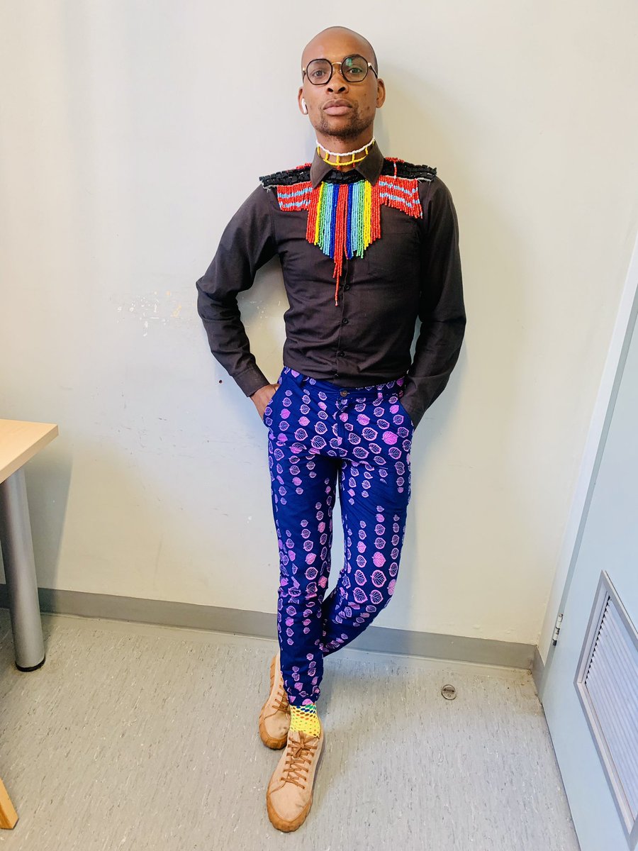 AdvanceSimango's tweet photo. I might have a better picture as day goes. #HERitageDay ##mundau #princeofchipinge #chipingeboy https://t.co/eljkfg37DH