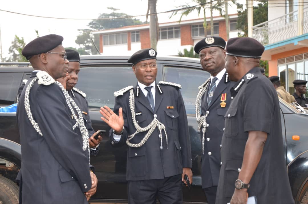 AKasingye's tweet photo. Big day today for us @PoliceUg HQ. I wish all retired Police Officers a happy &amp; prosperous retirement. Thank you for your patriotism, hard work, and giving the best part of your lives to serve Ugandans. Thank you @PoliceUg for a big send off. May God bless us all. https://t.co/msbXRzDBor