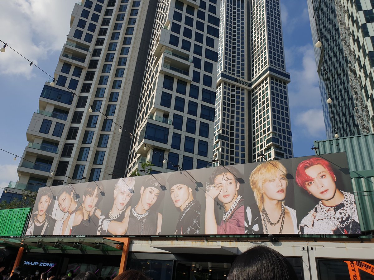 #NCT127
#NCT127_질주
#NCT127_질주_2baddies
#질주STREE
#KWANGYA
#PeachesD8NE
#피치스도원