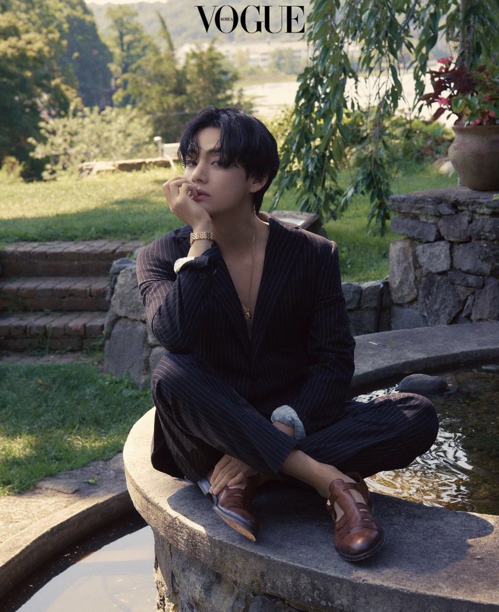 crrowwo's tweet photo. @Spotify #KimTaehyung #ourV https://t.co/UaMLHNUWzj