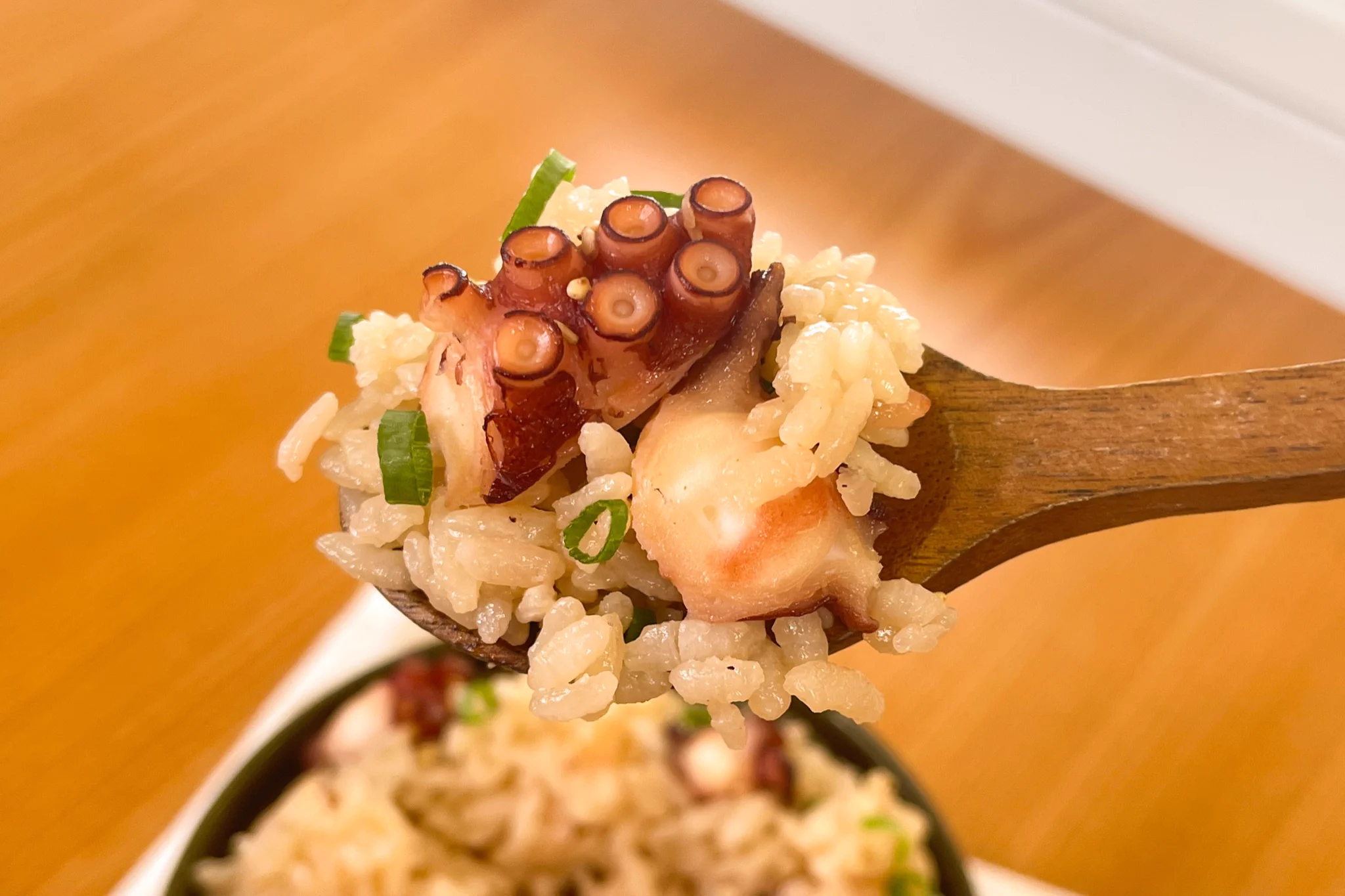 炊飯器で超簡単！旨味たっぷり「やみつきたこめし」。