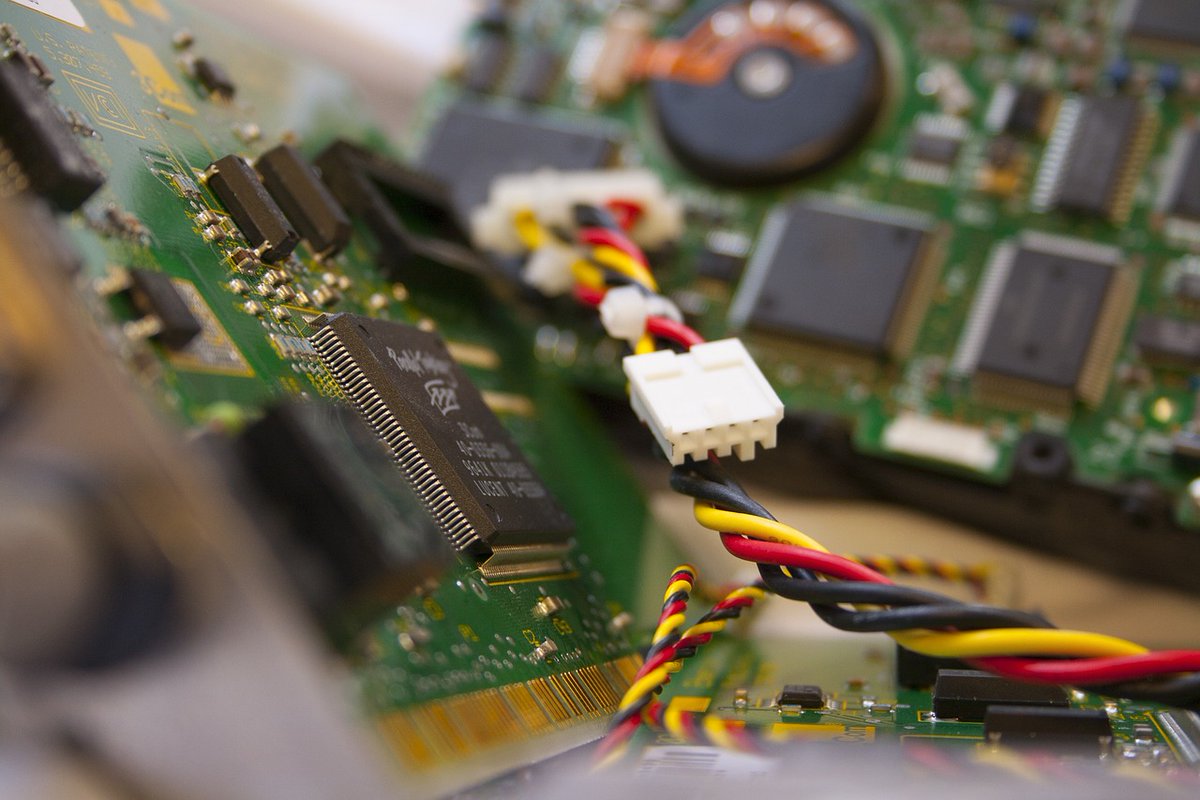SydneyBizEvents's tweet photo. For Sale - Computer sales, servicing and repairs business located on south coast of NSW. Over 20 years in business. Existing team of experienced technicians. Strong local connections.  https://t.co/BHnr9so9xr
#it #computer #pc #software #bega https://t.co/puJPptzzTv