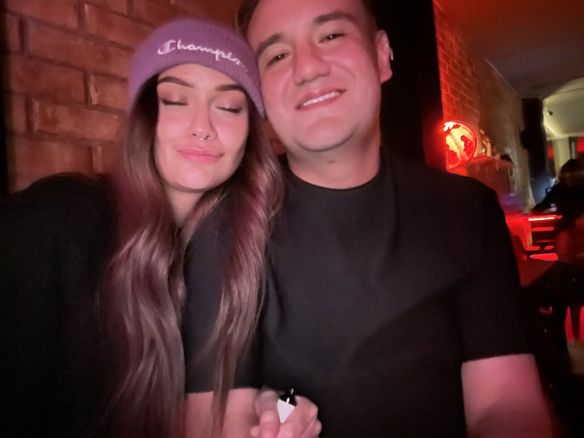 Aiii mi amor si no fuera joto. 
- Juano Garibay