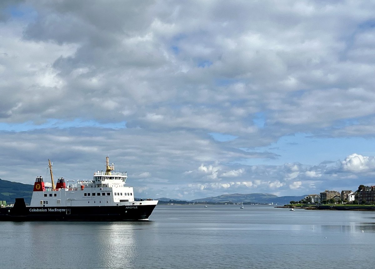 Lesley A Dobrée tweet media