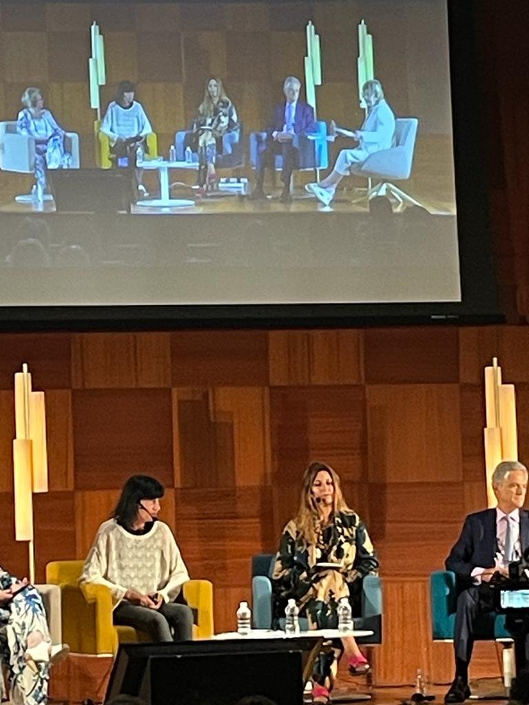 Mara Dierssen (@maradierssen) on Twitter photo Un placer compartir un poco de Neurociencia en el #FIDI <a href="/WDCValencia2022/">WDCValencia2022</a> @colegiodiseñadoresvalencia Un placer compartir un poco de Neurociencia en el #FIDI <a href="/WDCValencia2022/">WDCValencia2022</a> @colegiodiseñadoresvalencia