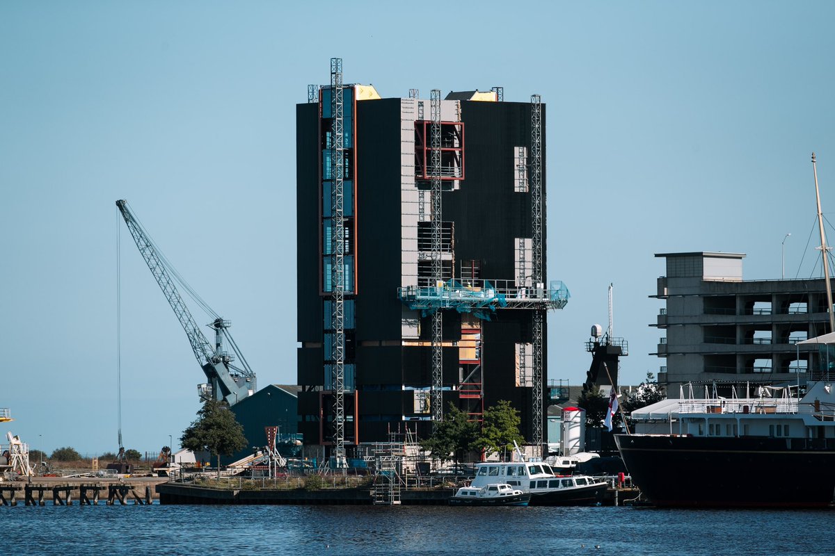 leithdistillery's tweet photo. Cladding is almost completed, the last bits of glass are being installed. We very nearly have a weather tight building. 

#whisky #scotch #architecture #leith #edinburgh #scotland https://t.co/twgm6rCHeM