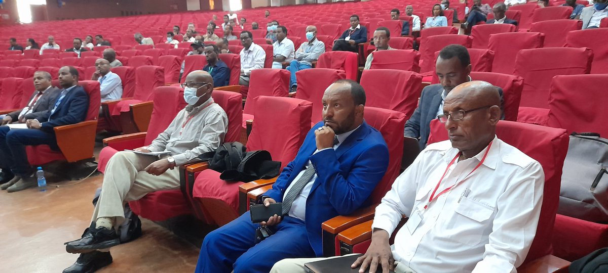Prof @davey_gail, PI of @5SFoundation, talked about issues of mainstreaming & integration of @NTDs in Ethiopia strategic plan at 3rd National Research Symposium on NTDs in Ethiopia, Bahir Dar, 22-23 Sept 2022 #beatNTDs @OSSREA