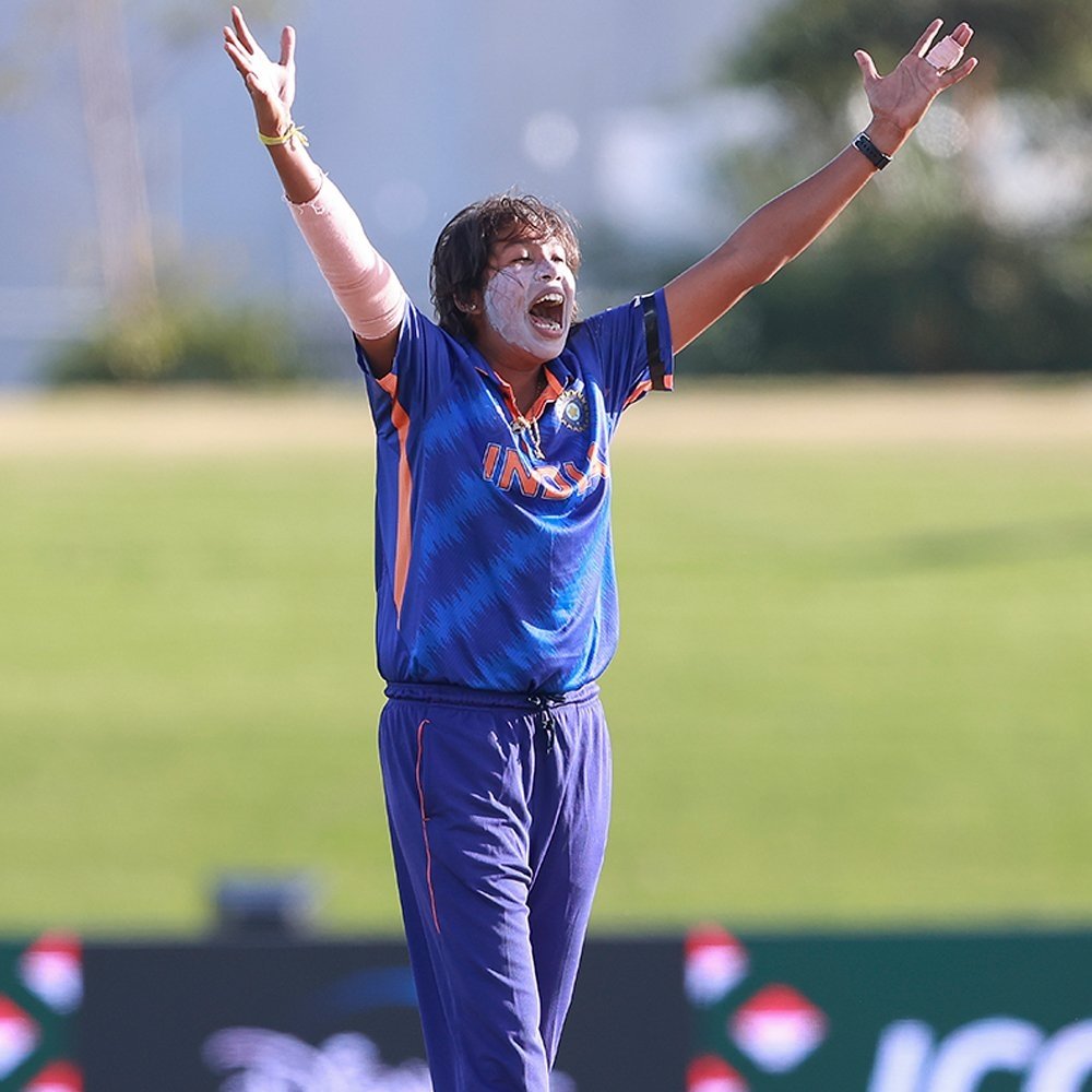 Jhulan Goswami to play her farewell match against England at Lord's today😔. End of an era💔
#JhulanGoswami #ENGvIND #IndianWomensCricketTeam #CricketTwitter