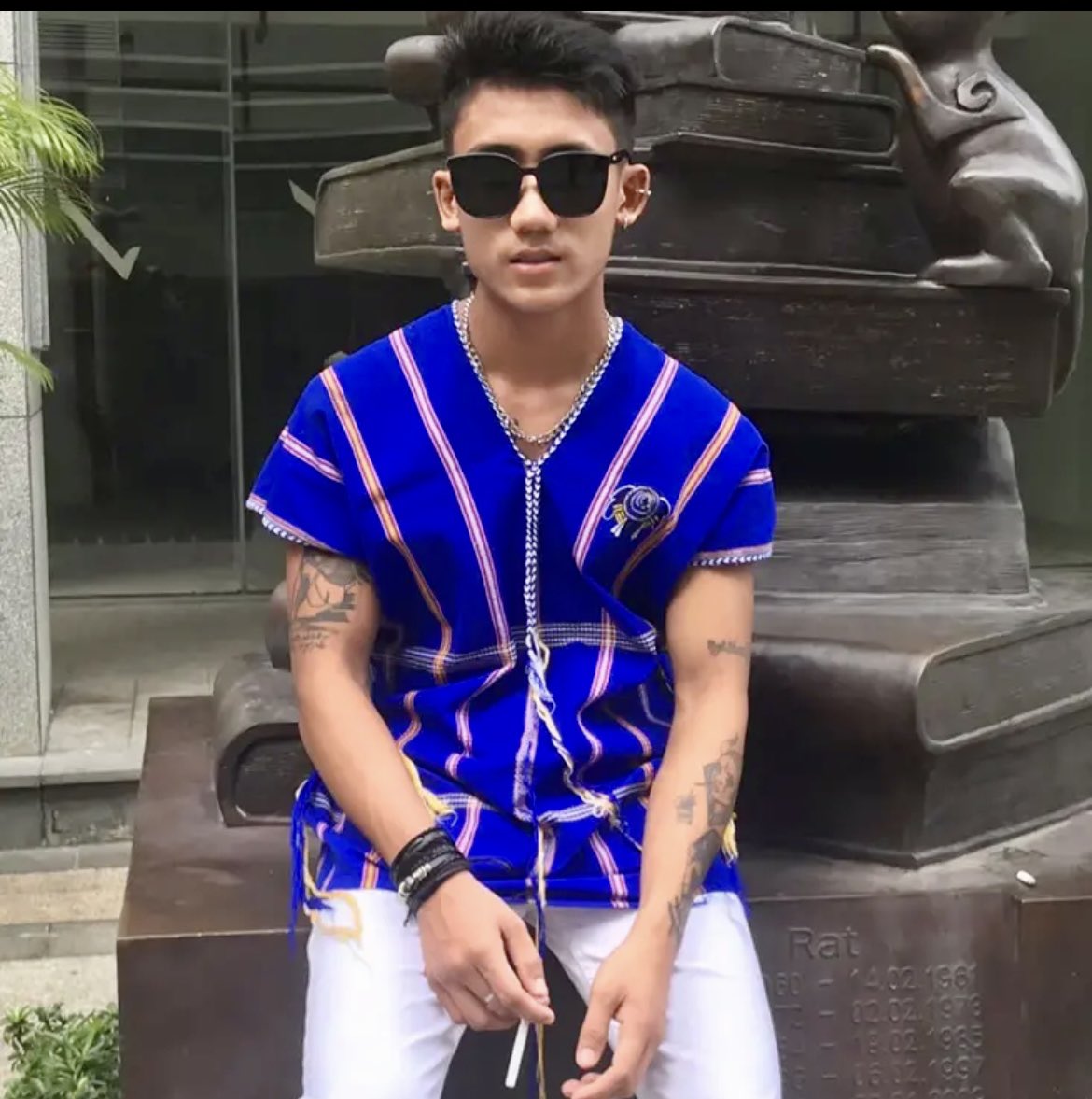 BoyberryS's tweet photo. @အမျိုးသားဝန်ထမ်း(5)ဦးအလိုရှိသည်။
👉အတွေ့အကြုံမရှိသူများအားသင်ပေးပါမည်။
👌အသက်(18)မှ(28)အတွင်ဖြစ်ရမည်။
💯လစာ၊ %၊ နေစားငြိမ်း၊ ရက်မှန်ကြေး၊ ရရှိမည်။
🥰ရုပ်ရည်ပြေပြစ်သူဖြစ်ရမည်။
👬ကိုယ်လုံးပေါ်ပုံနှင့်တကွCBမှတဆင့်
လျှောက်နိုင်ပါသည်။
📱09787211286
📱09673764733 https://t.co/KIBvvTj2Hl