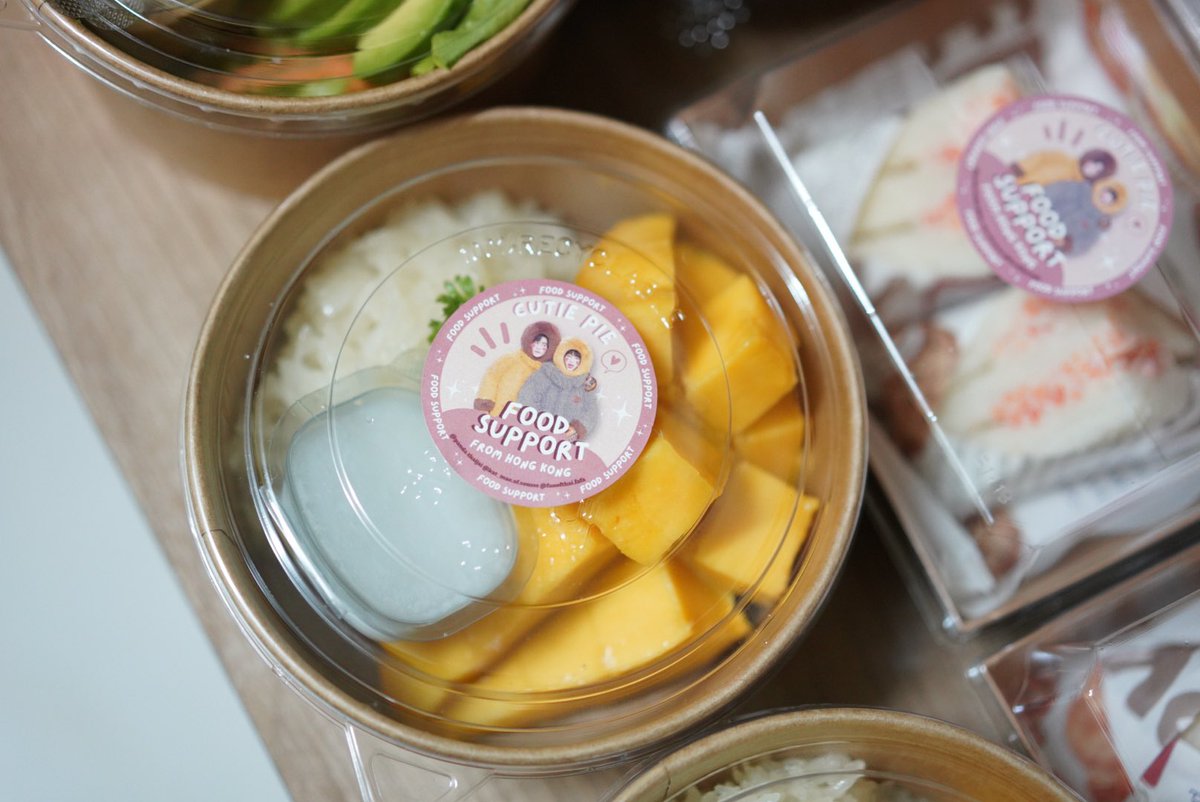 brownandco_th's tweet photo. Thank you K. @pandathaijai again and again for ordering Food Support with us ka🙏🏻☺️ Hope K. @zee_pruk K. @CwrNew and #CutiePieSeries Team enjoy the food na ka 🍱🥗☺️
#นิ่งเฮียพิเศษQ2ลองมะ #ZeePruk #Nunew #ZeeNunew #ZonZon #ซนซน https://t.co/a8FvPGLSeX
