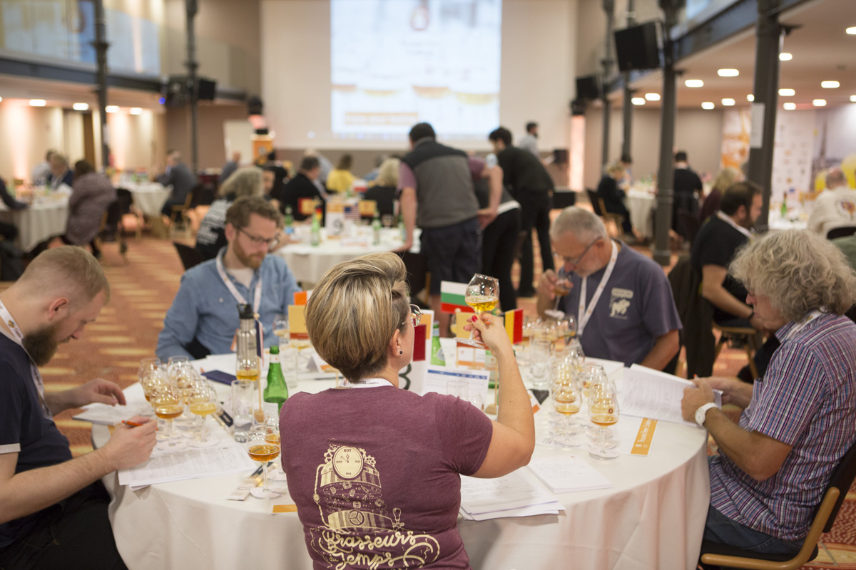 BBeerChallenge's tweet photo. Last day! Don't hesitate and register your beers!  #craftbeer #beer #Brussels #Belgium https://t.co/fuNDpIDczT