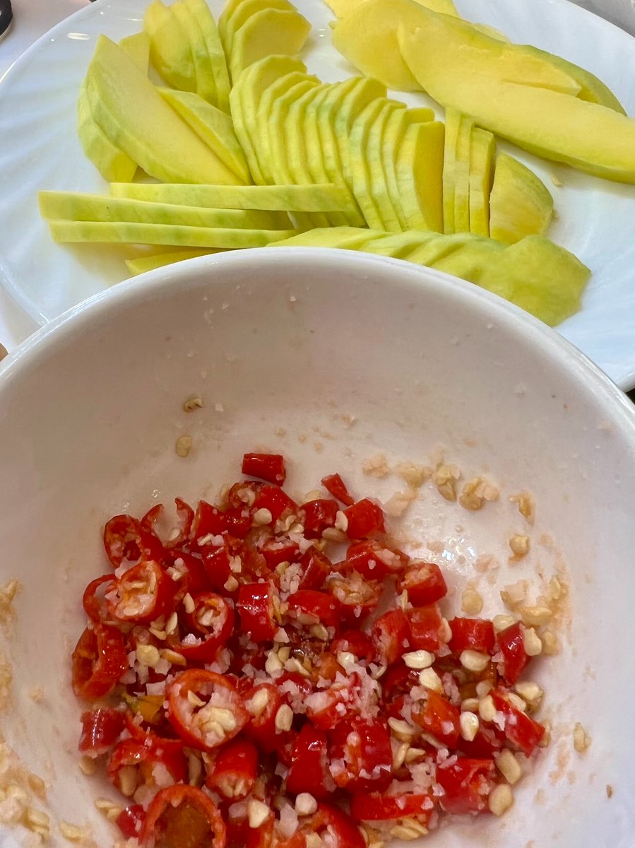 Mang iinggit lang ulit. 🌶🤤