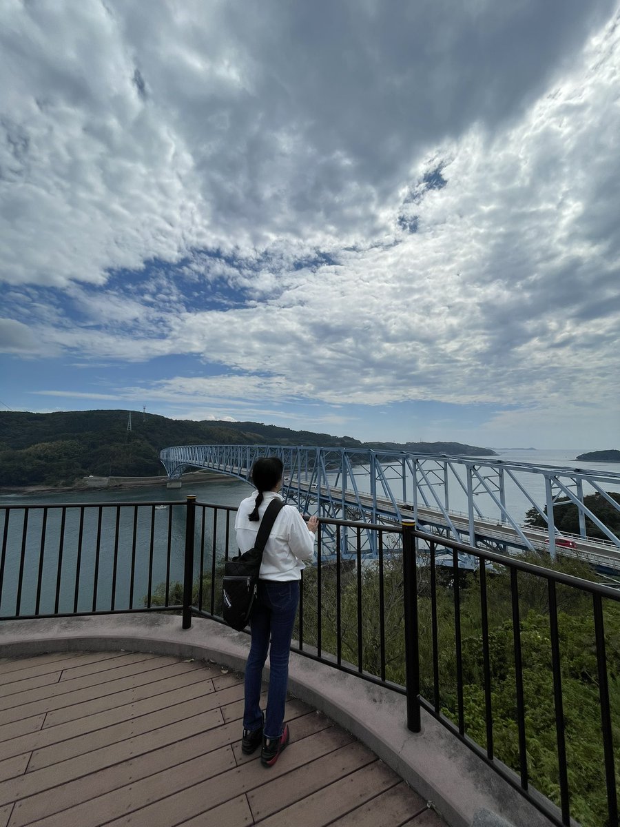FLSBfltrk's tweet photo. 黒之瀬戸大橋にZで行ってきました^ ^
#Z900RS 
#Z900RS50th https://t.co/wGXyVJ2cKu