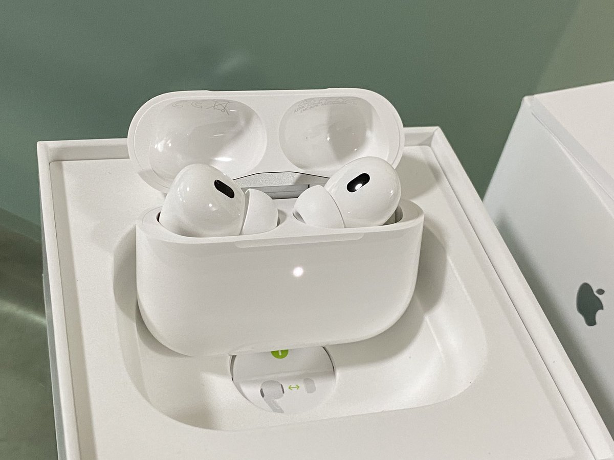 Peter Stevens tweet media