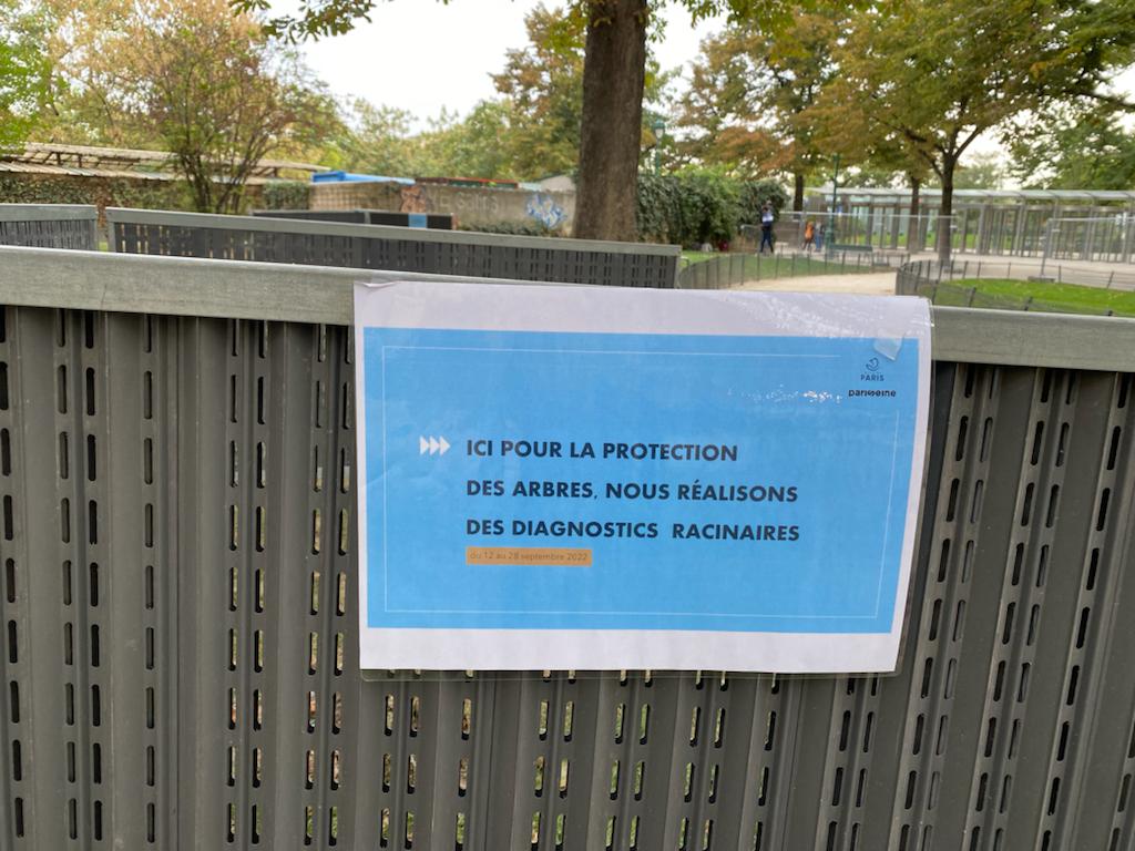 GNSA_arbres's tweet photo. 🆘Incompréhension!Pourquoi la Mairie de @Paris réalise t-elle un diagnostic racinaire du platane bicentenaire puisqu'elle s'est engagée à ne pas faire les travaux au #ChampDeMars ?@BrailThomas donne rdv sur place lundi à 9h à @egregoire et @C_Najdovski pour échanger.@hugoclement https://t.co/zgoq0vCETL
