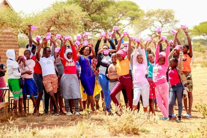 EneParry's tweet photo. people feel it's uncultured and shameful to talk about menstruation.Buying a pad is something that people can't even think of.its time to make that change.
Its time to bring revolution.
#MenstrualHygiene
#Healthfirst
#periodhygiene
#keepgirlssafe
#periodswithdignity https://t.co/xPXGWVuxWW