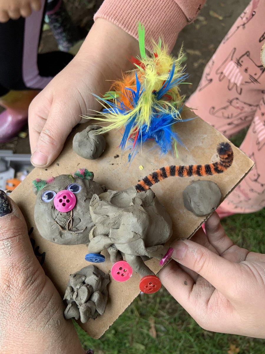 camp_curiosity's tweet photo. Think I might have had the most excitable Yr2 class ever yesterday!! They had a whole day of #outdoorlearning at the amazing @Neston_Primary_ the class were very knowledgable &amp; seemed to love everything we did from big hunting, making necklaces, clay, fire lighting &amp; hot choc. https://t.co/2KBAMIWdtQ
