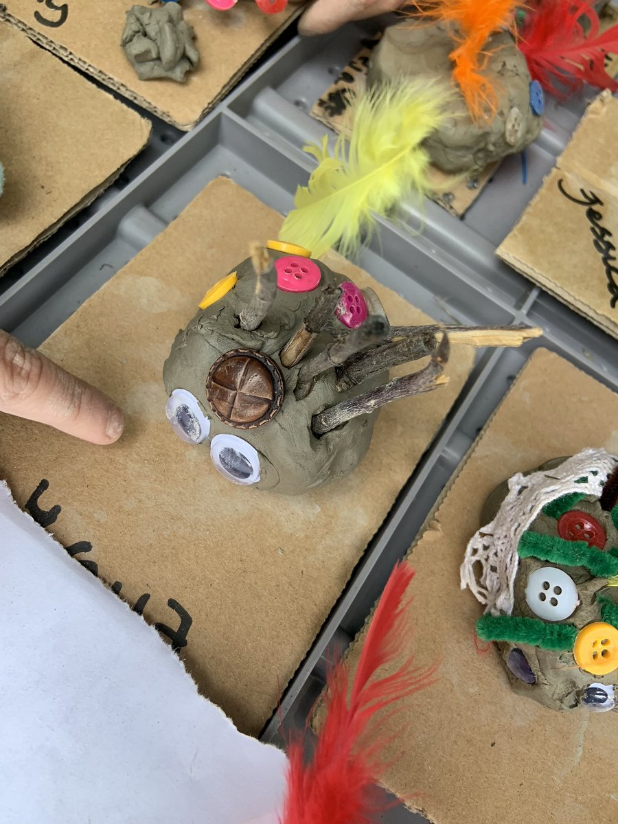 camp_curiosity's tweet photo. Think I might have had the most excitable Yr2 class ever yesterday!! They had a whole day of #outdoorlearning at the amazing @Neston_Primary_ the class were very knowledgable &amp; seemed to love everything we did from big hunting, making necklaces, clay, fire lighting &amp; hot choc. https://t.co/2KBAMIWdtQ