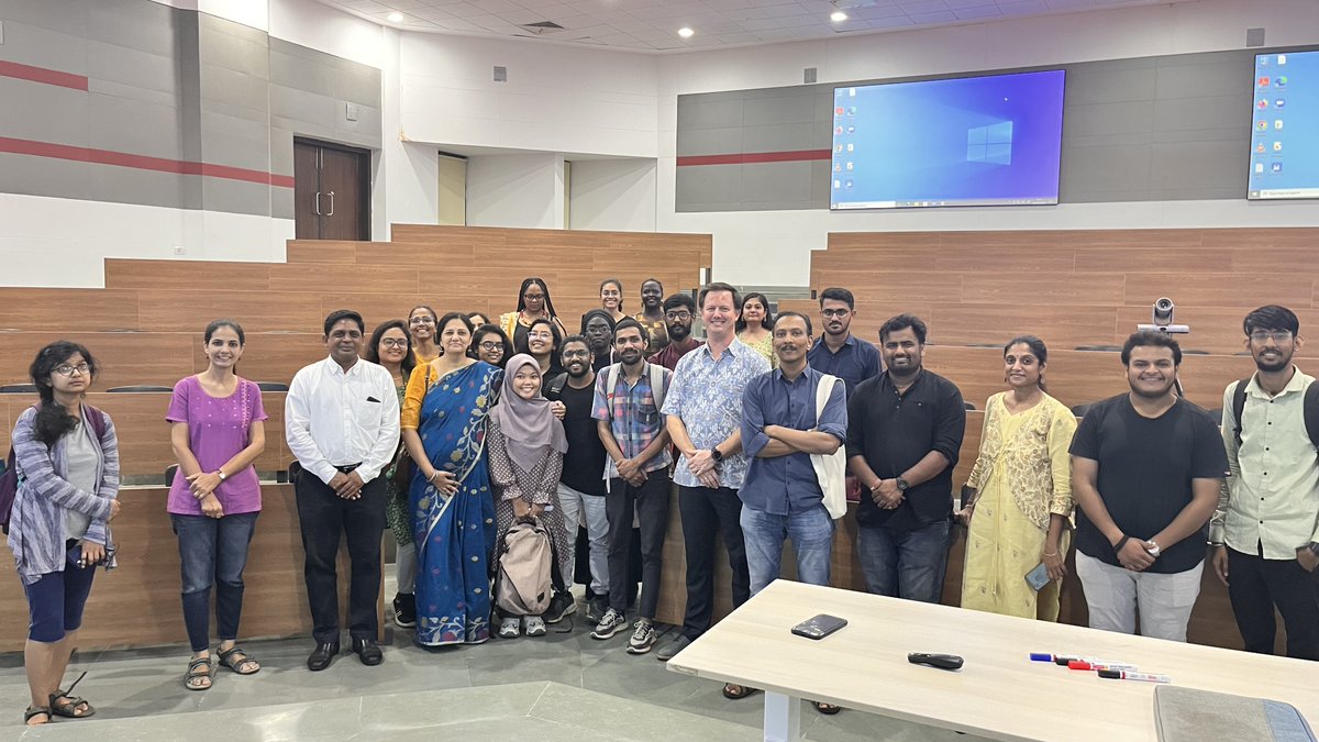iitgn's tweet photo. .@iitgn hosted Dr @nickgoodwin, Director of International Programs for @B_I_Tweets, Asia Pacific, to its campus on Sep 22 to deliver a talk on "Behavioral Insights for Public Policy". It was the 1st event organised by the Social Action &amp; Policy Lab of IITGN together with @UNICEF. https://t.co/EVpwfHNeDR