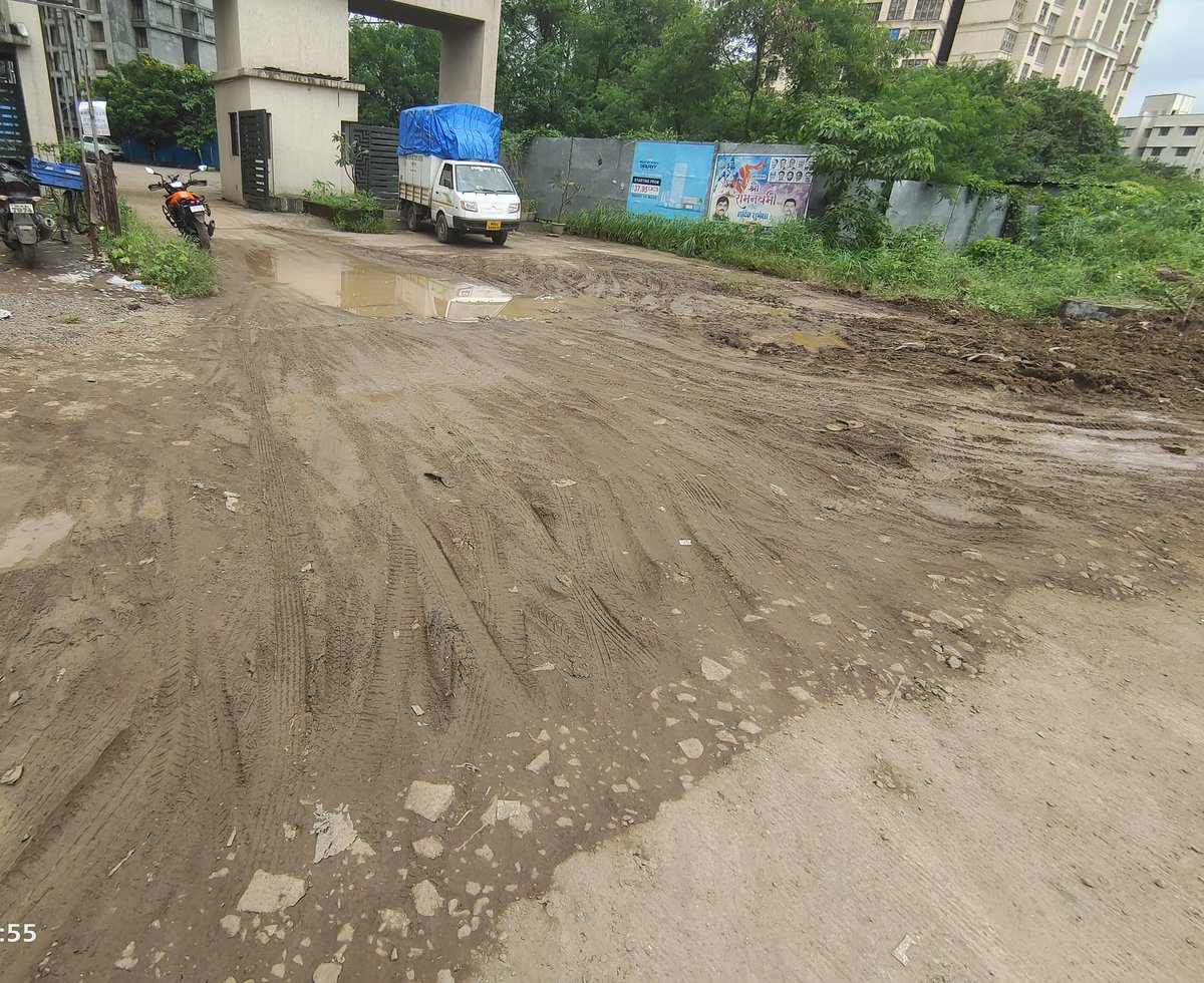 eugenenoronha's tweet photo. #torrentPower please fix what you spoilt. Its been 4 days since laying of underground cable &amp; its a mess in from of my society gate
Galaxy building, Shil Kalyan Road
Kids unable to cross the gate. Bikes facing issue
@torrentpower
@adityabirlanuvo
@TMCaTweetAway
@MSEDCL https://t.co/tnCl8nvztC