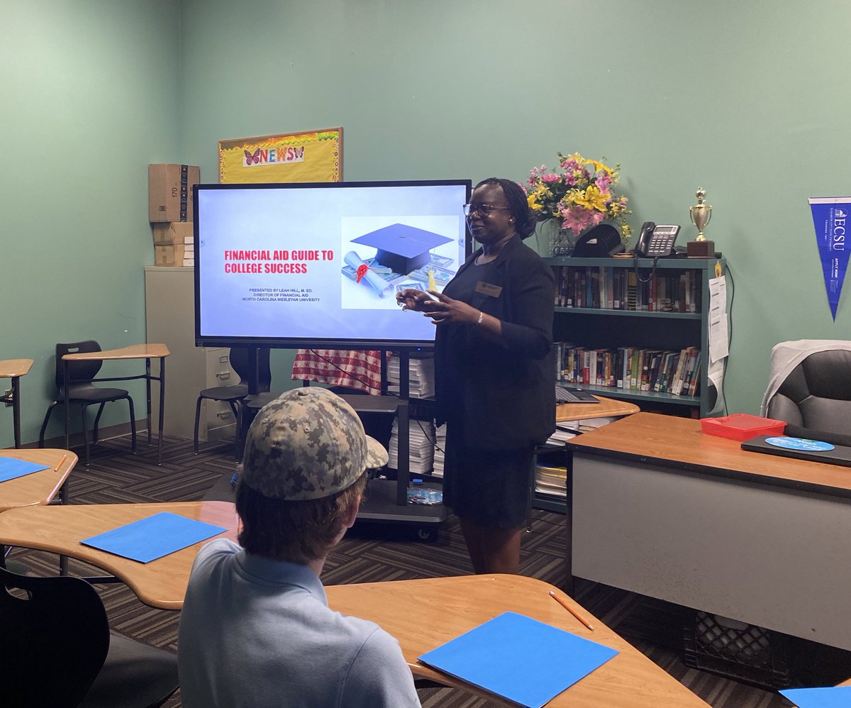 rmprep's tweet photo. College Financial Aid Night was a huge success! @rmprep scholars and families are educated, equipped, and empowered to help pay for their college education. Thanks @ncwesleyan Ms. Leah Hill for sharing with our community!
#collegecareerready #preppride #exceltogether https://t.co/ADKFMxv3Kb