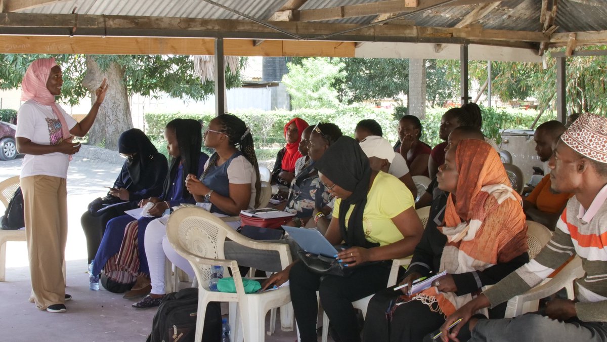 >>network members in analyzing the Mombasa Youth policy, currently under review as well as discussing the strategies and planning of key follow-up activities, in the coming months in order to foster youth participation in county development agendas.
#TCIMombasa