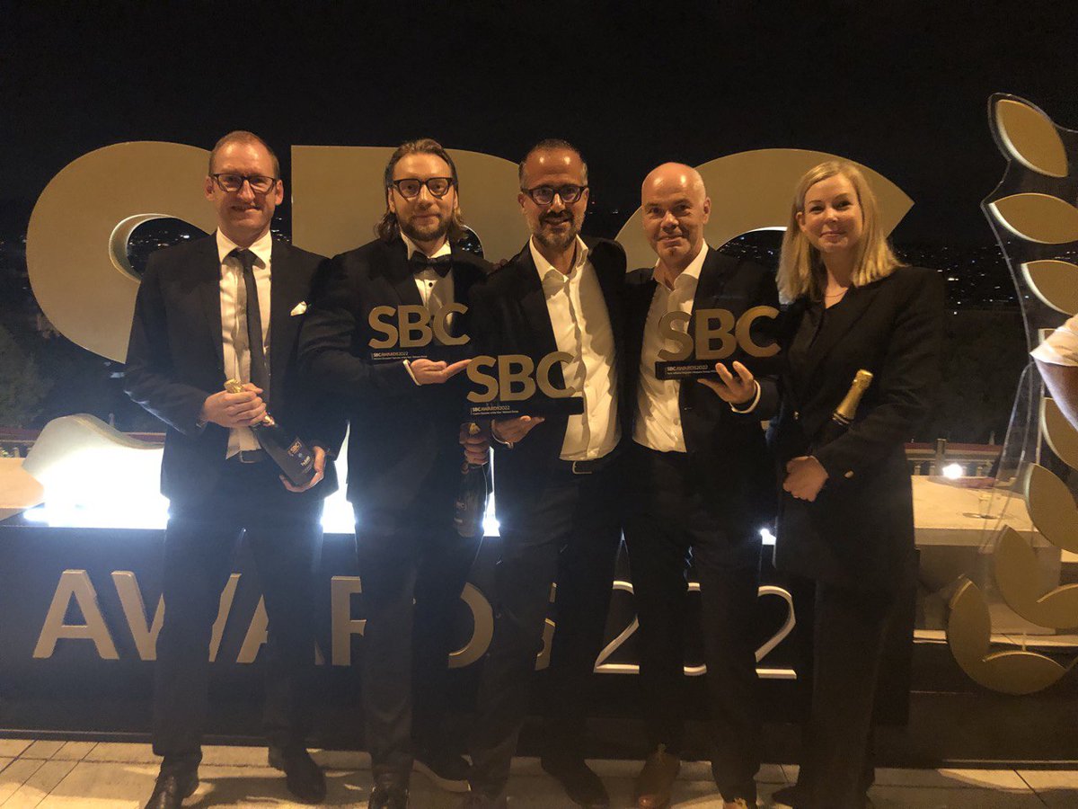 At yesterday's SBC #Awards, @BetssonGroup won 4 awards! First for Casino Operator of the Year (second consecutive year), Best Affiliate Program, and Western European Sportsbook of the Year and second for Best Marketing Campaign. Read more on betssongroup.com/sbcawards2022/

#sbcawards
