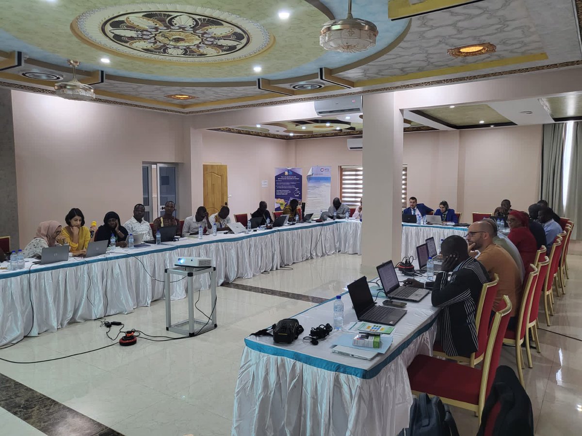 OSS_Comms's tweet photo. Experts techniques, communicateurs et parties prenantes, tous engagés dans le processus de la Comptabilité Ecosystémique du Capital Naturel.
@AFD_France
#Afrique #ecosystems #cecn #oss30years https://t.co/JEKoNcxPfG
