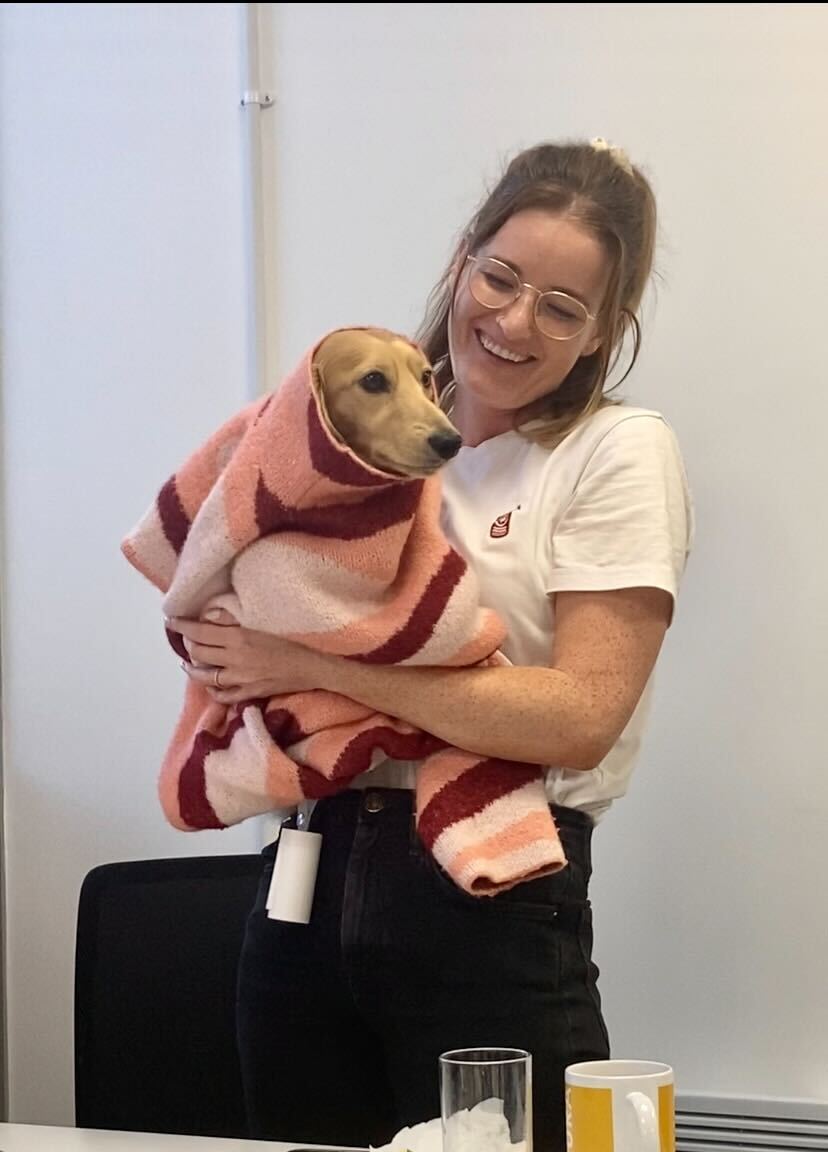 Our part time team member Pepe is here to let you all know that today is officially the first day of Autumn. 

Time to put the flip flops in hibernation and dust off those turtlenecks, jumper season is upon us. 🍂🍁