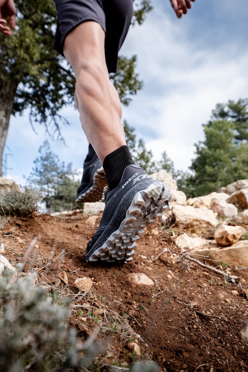 KIPRUNRUNNING's tweet photo. Vous connaissez la XT8 ? Notre dernière chaussure trail running 👇🏻 💙
https://t.co/s6RZYIrQOR
@Decathlon #evadict #trailrunning #XT8 https://t.co/yKnWUOH5KS