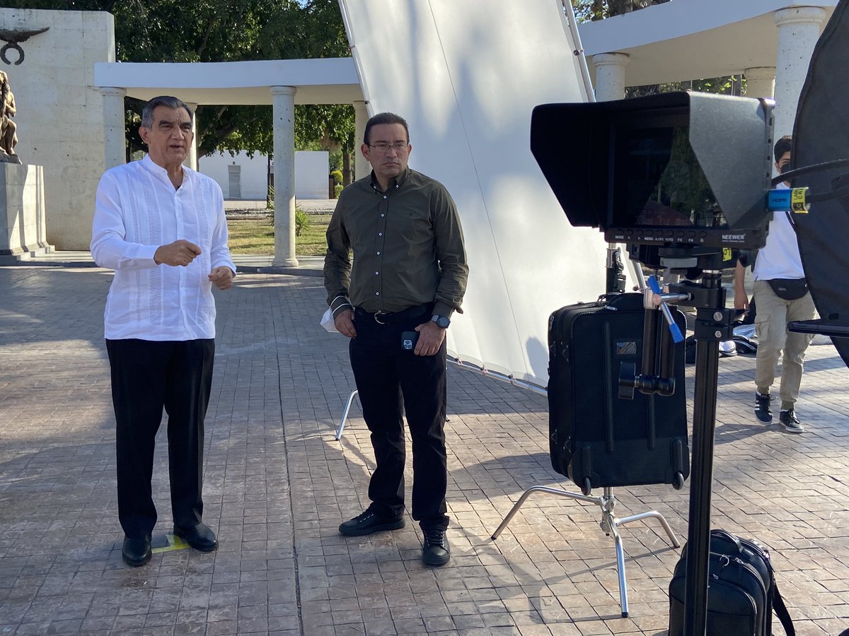 avidelvg's tweet image. La filmación de los spots en una campaña es vital. Mediante ellos, el electorado debe conocer al candidato y recibir un mensaje claro que los convenza de salir a votar él.
🎬📹

#AVG21 #InmersiónTotal🕣✅