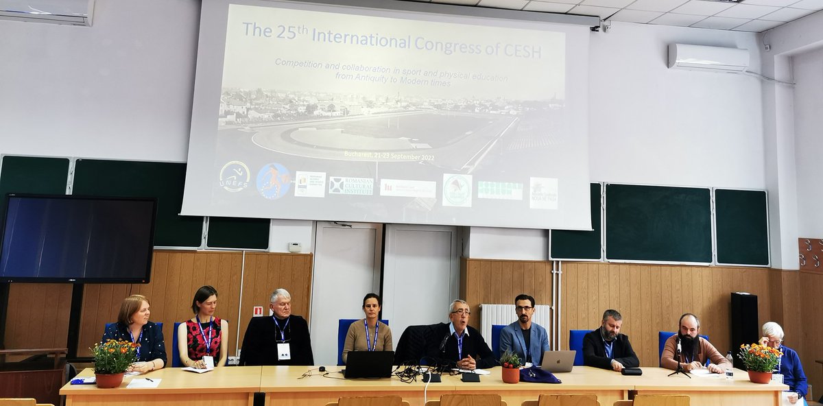 Daphné Bolz, Erica Munkwitz, Fiona Skillen, Alejandro Viuda Serrano, Arnd Kruger, Mike Huggins, Richard Mills, Bogdan Popa and Gerald Gems are discussing "sports historiography perspectives" in the last workshop at the #cesh2022 in Bucharest.