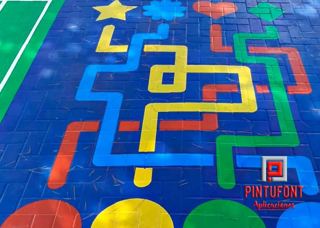 Pintufont1's tweet photo. Hace unos días terminamos un bonito #trabajo, dábamos #color a un #GranProyecto que ha llevado a cabo el #CeipBlasInfanteLebrija. Se trata de varios #JuegosPintados en el #Suelo. #enlasmejoresmanos #colegio #escuela #juegoseducativos #pinturas #aplicacionesdepintura #imprimacion https://t.co/uXgVcQTlKF